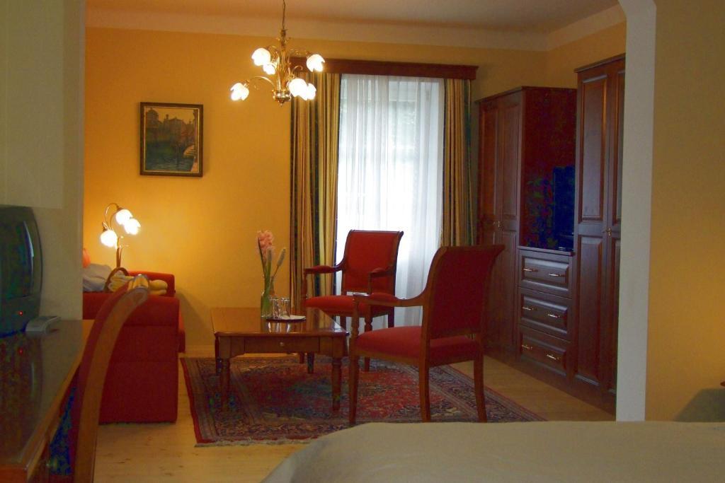 Hotel See-Villa Millstatt Phòng bức ảnh