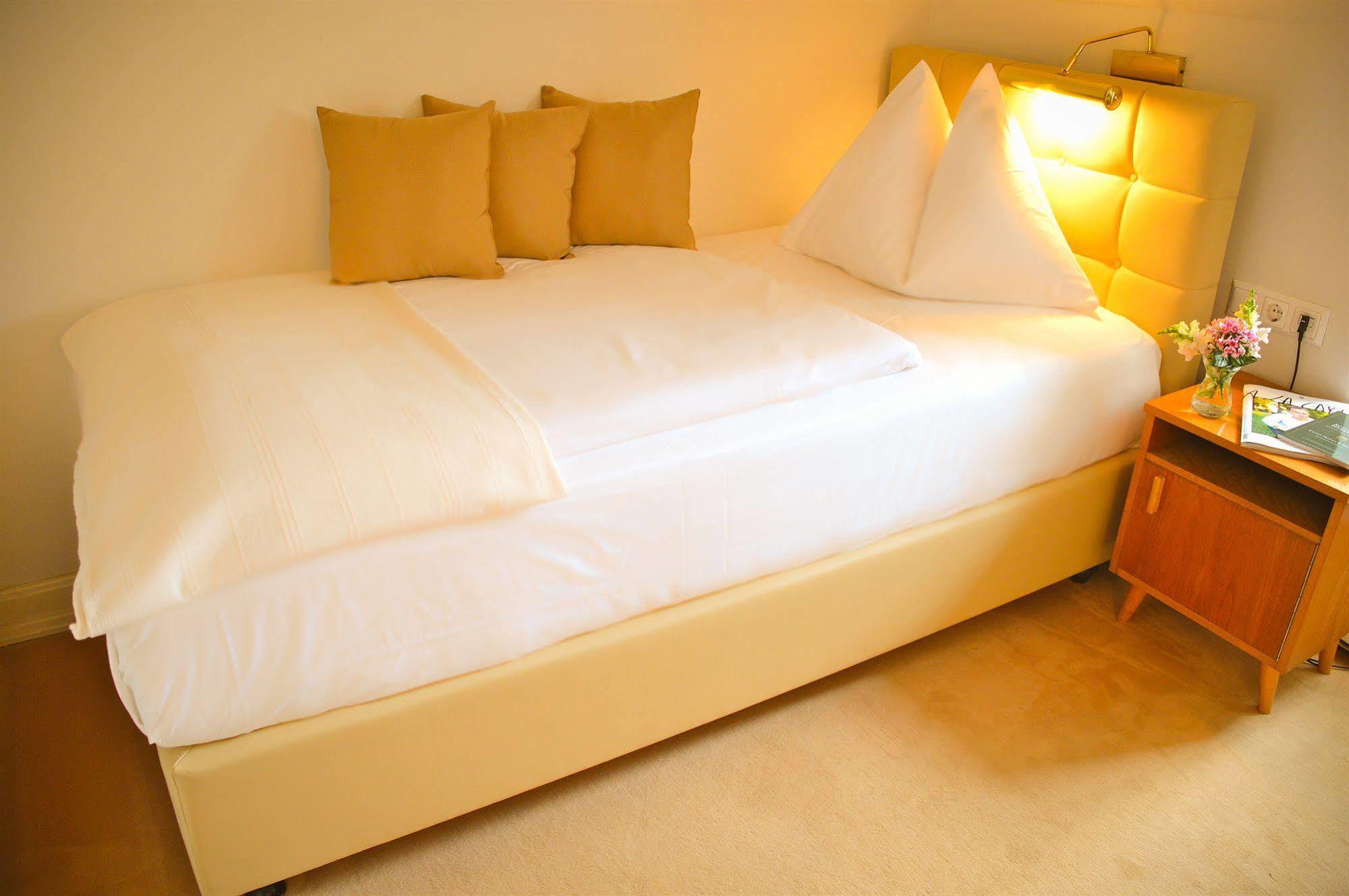 Hotel See-Villa Millstatt Ngoại thất bức ảnh
