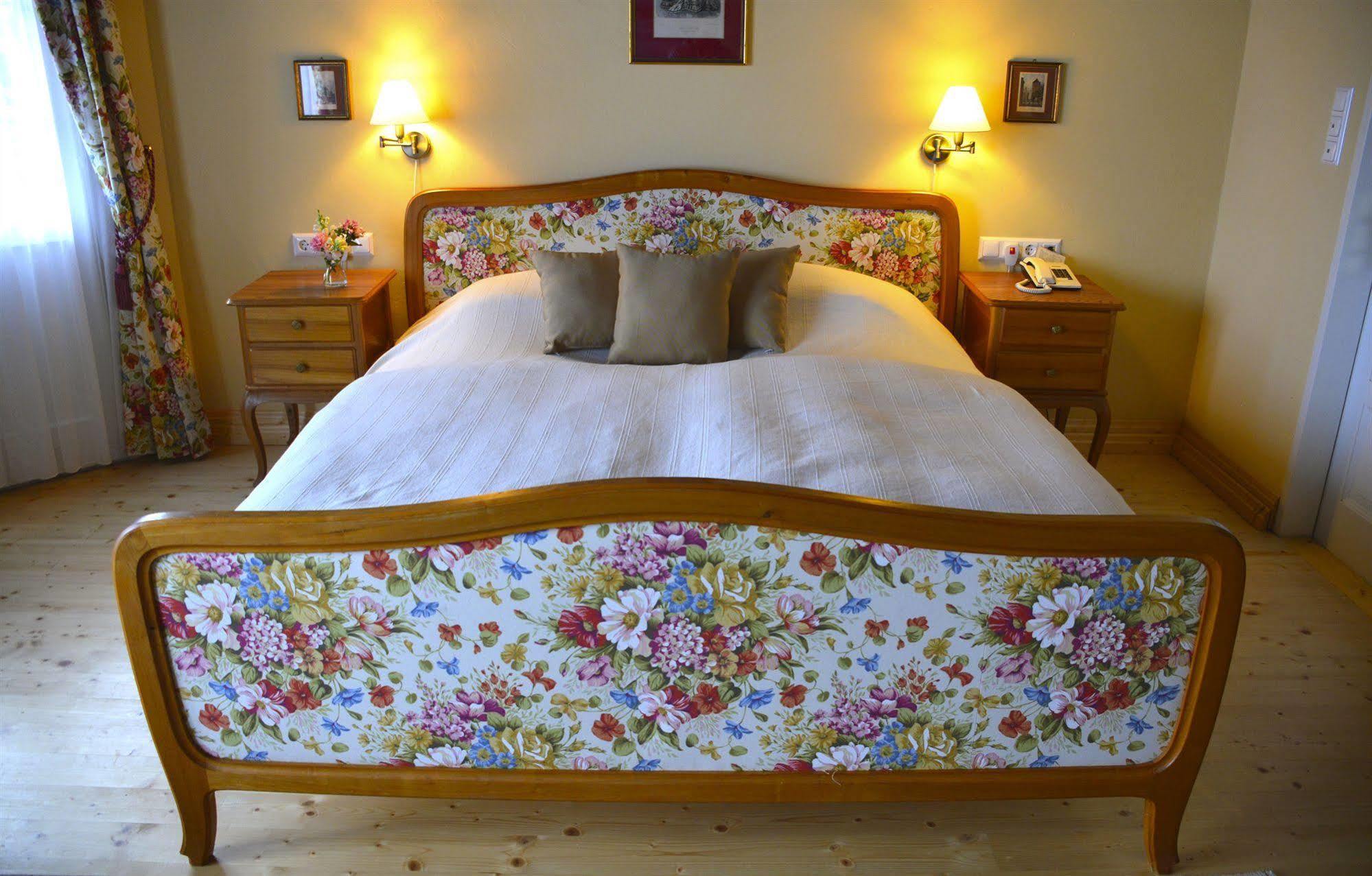 Hotel See-Villa Millstatt Ngoại thất bức ảnh